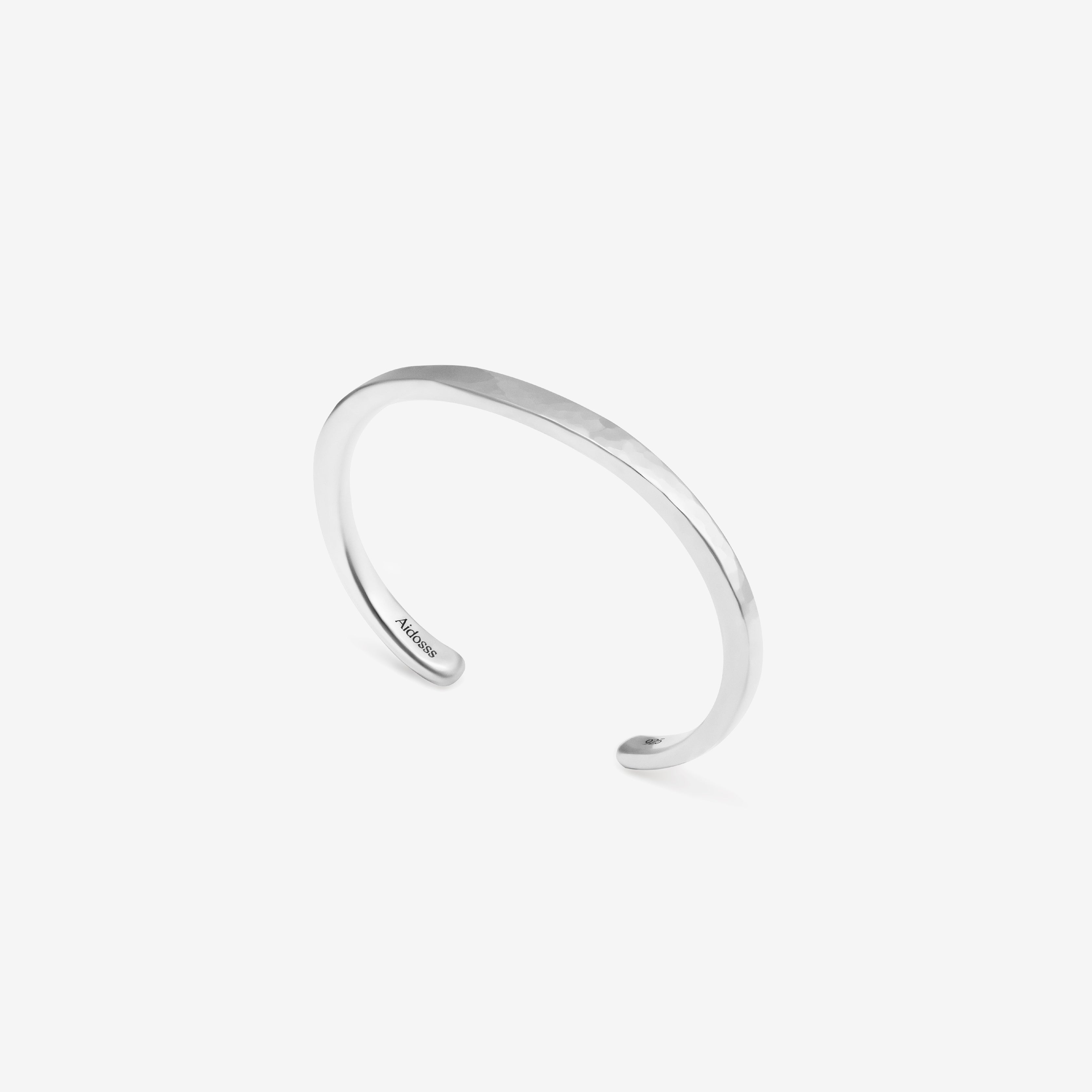 Textured 925 silver cuff bracelet 001